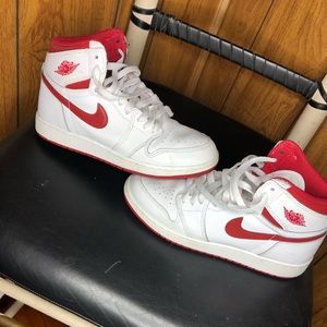 Retro Jordan ones 1s